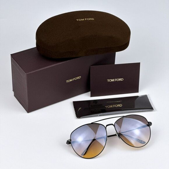 NEW Tom Ford FT0784/S Milla 01C Black Gradient Mirror Pilot Unisex Sunglasses - Picture 13 of 13